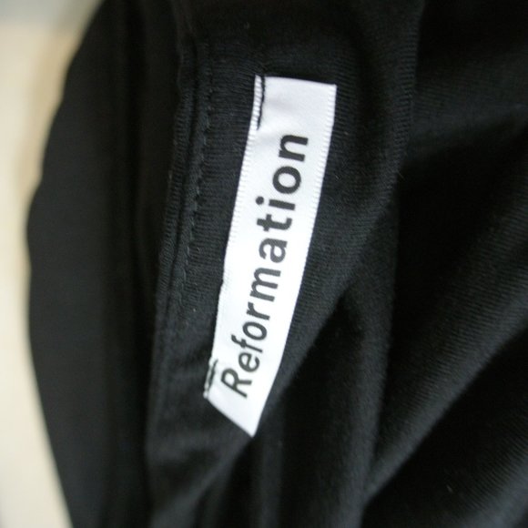 NEW Reformation Jamen Off Shoulder Knit Midi Dress in Black Size L#2486 - Picture 9 of 11